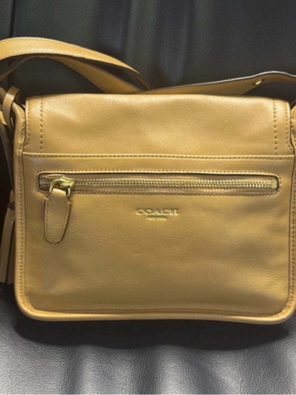 Coach Vintage Leather Rambler Turnlock Bag - Picture 2 of 4